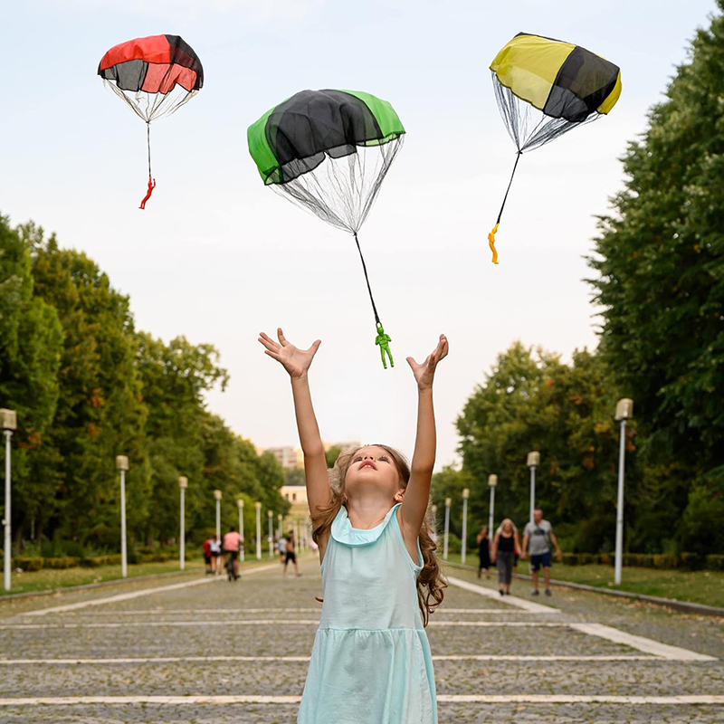 Parachute Toys for Kids Tangle - Kids Unique Outdoor Toys recensione e prezzo