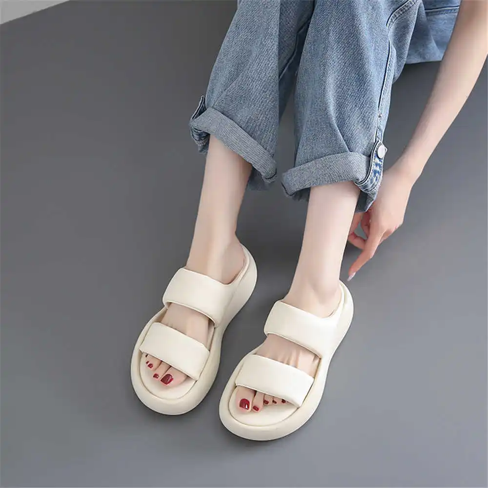 Size 39 Strips Summer Shoes Sa - Kids Outdoor Air Quality recensione e prezzo
