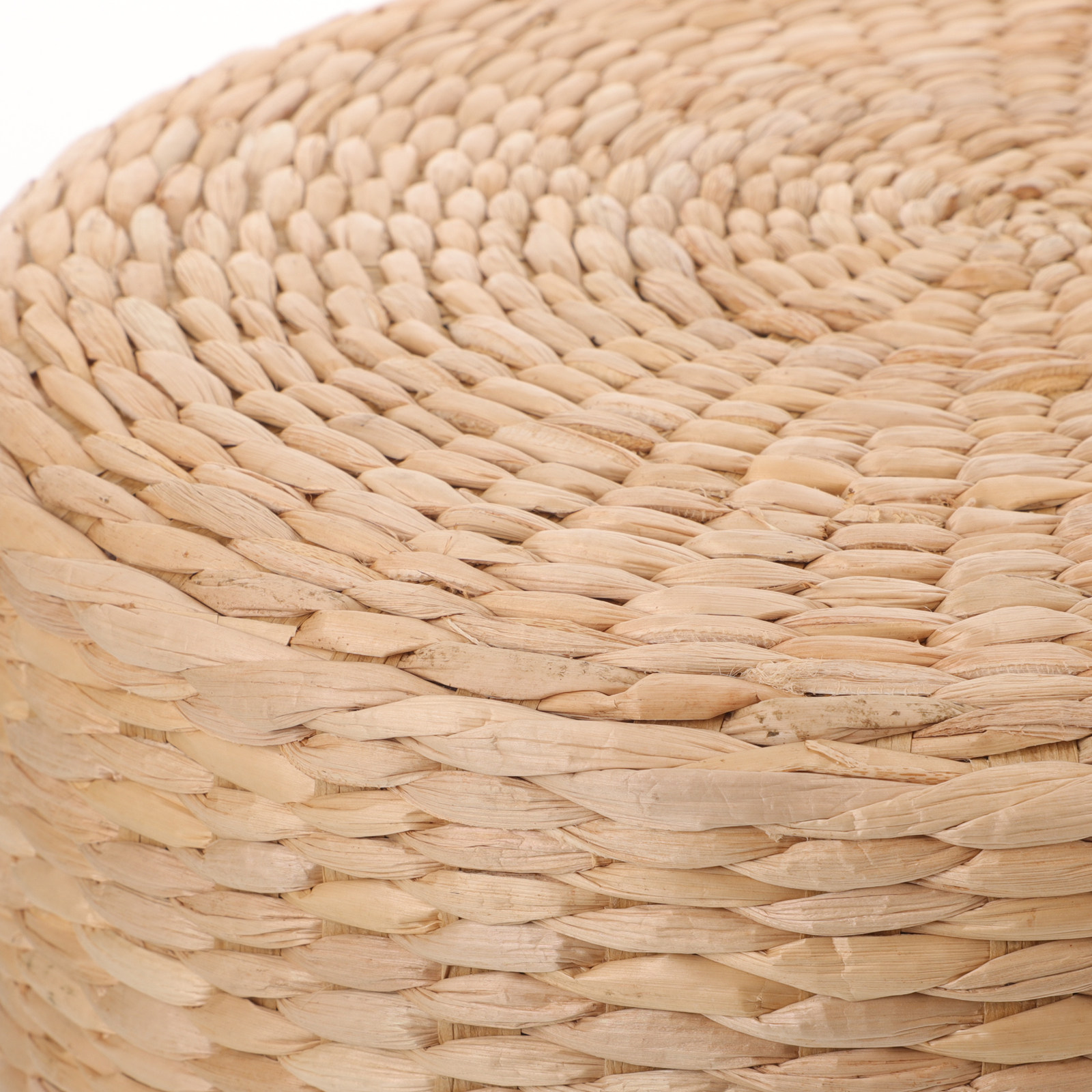 Adorable Handwoven Grass Stool - Kids Outdoor Table recensione e prezzo