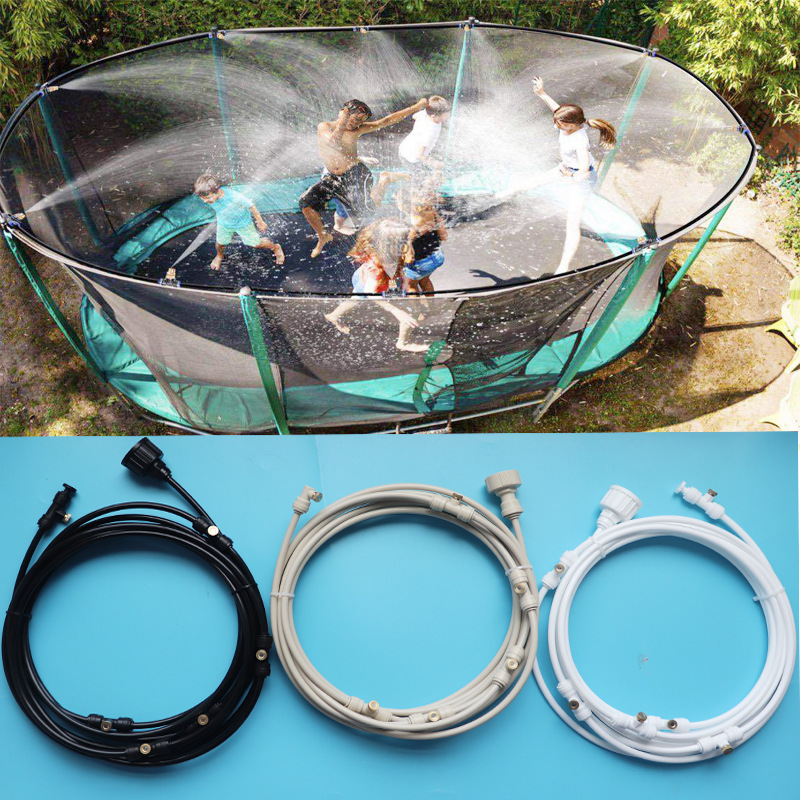 Trampoline Sprinklers for Kids - Kids Outdoor Water Park recensione e prezzo